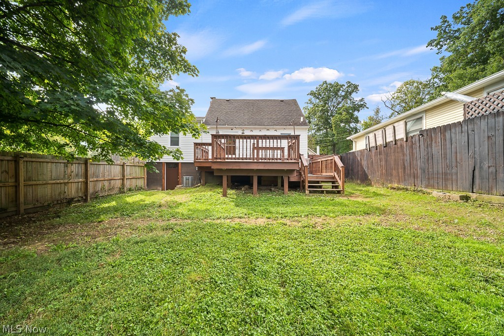 2719 Mohican Boulevard Lakemore OH 44312