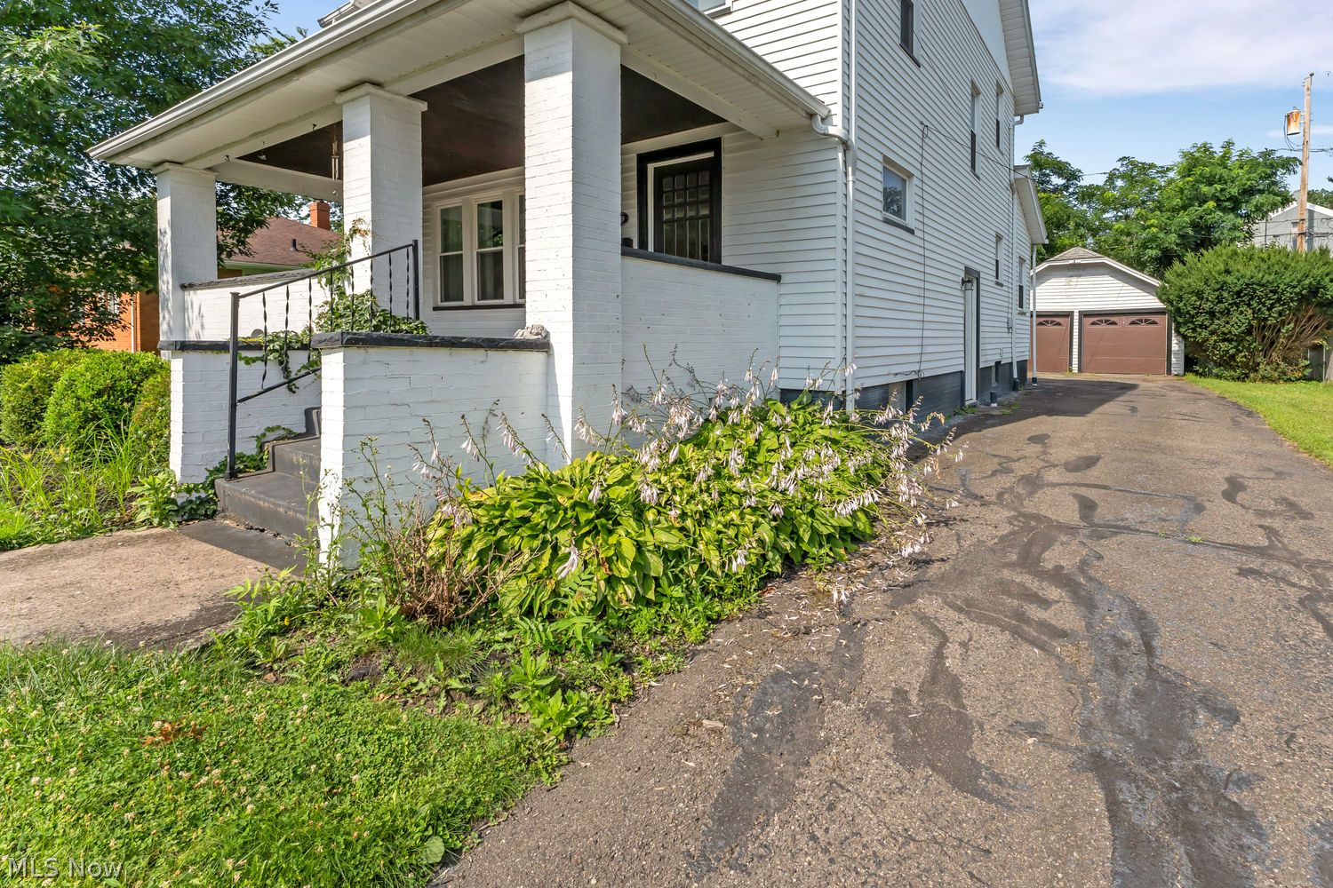 199 Genesee Avenue NE Warren OH 44483