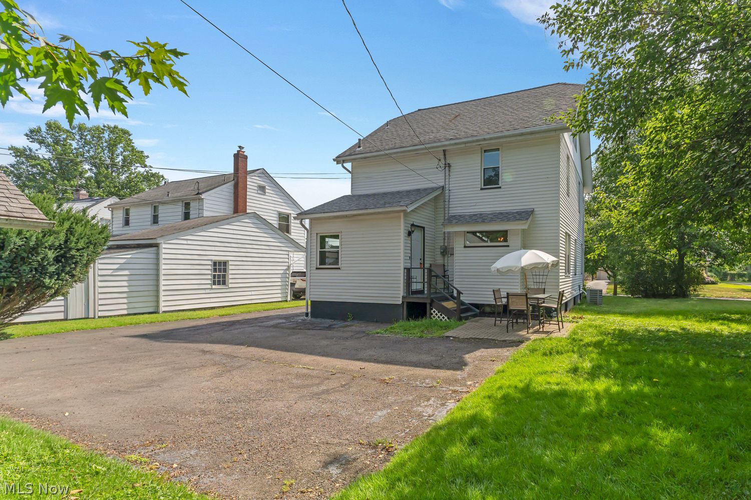 199 Genesee Avenue NE Warren OH 44483