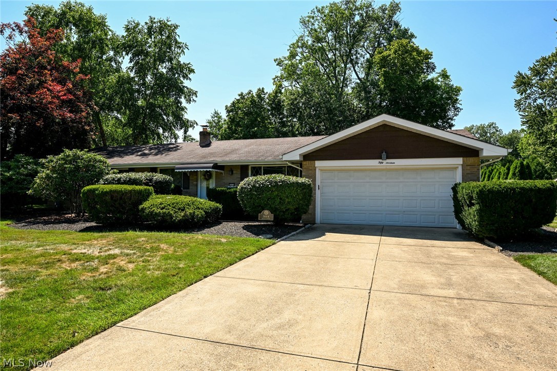 5014 Douglas Drive North Olmsted OH 44070