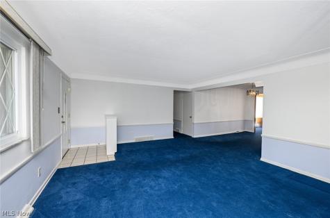 5014 Douglas Drive North Olmsted OH 44070