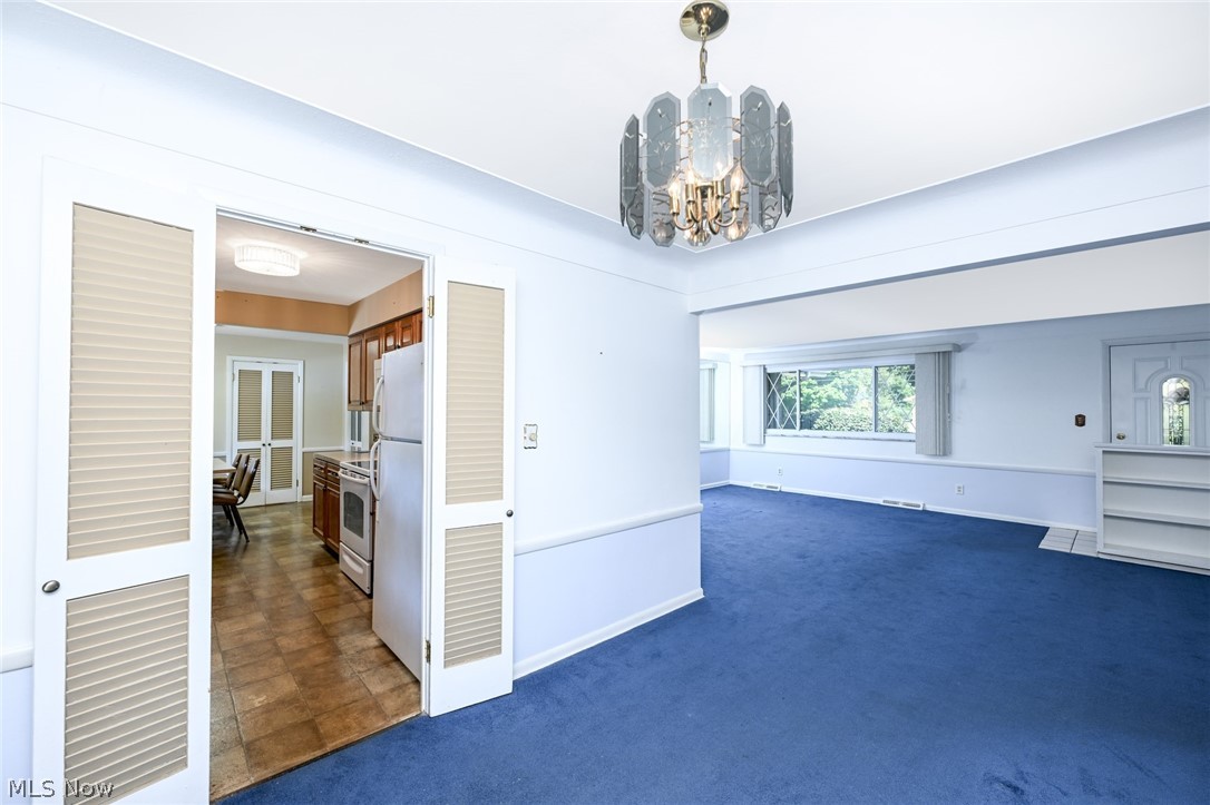 5014 Douglas Drive North Olmsted OH 44070
