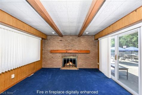5014 Douglas Drive North Olmsted OH 44070