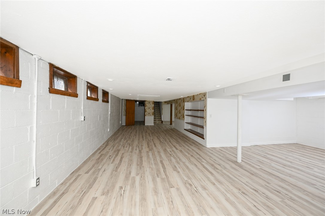 5014 Douglas Drive North Olmsted OH 44070