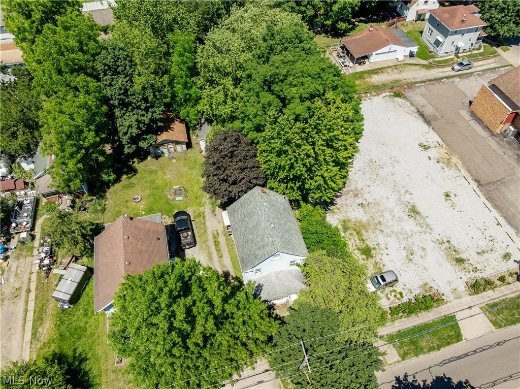 1223 W Wilbeth Road Akron OH 44314