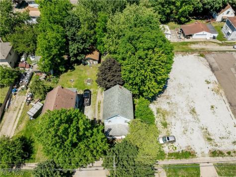 1223 W Wilbeth Road Akron OH 44314