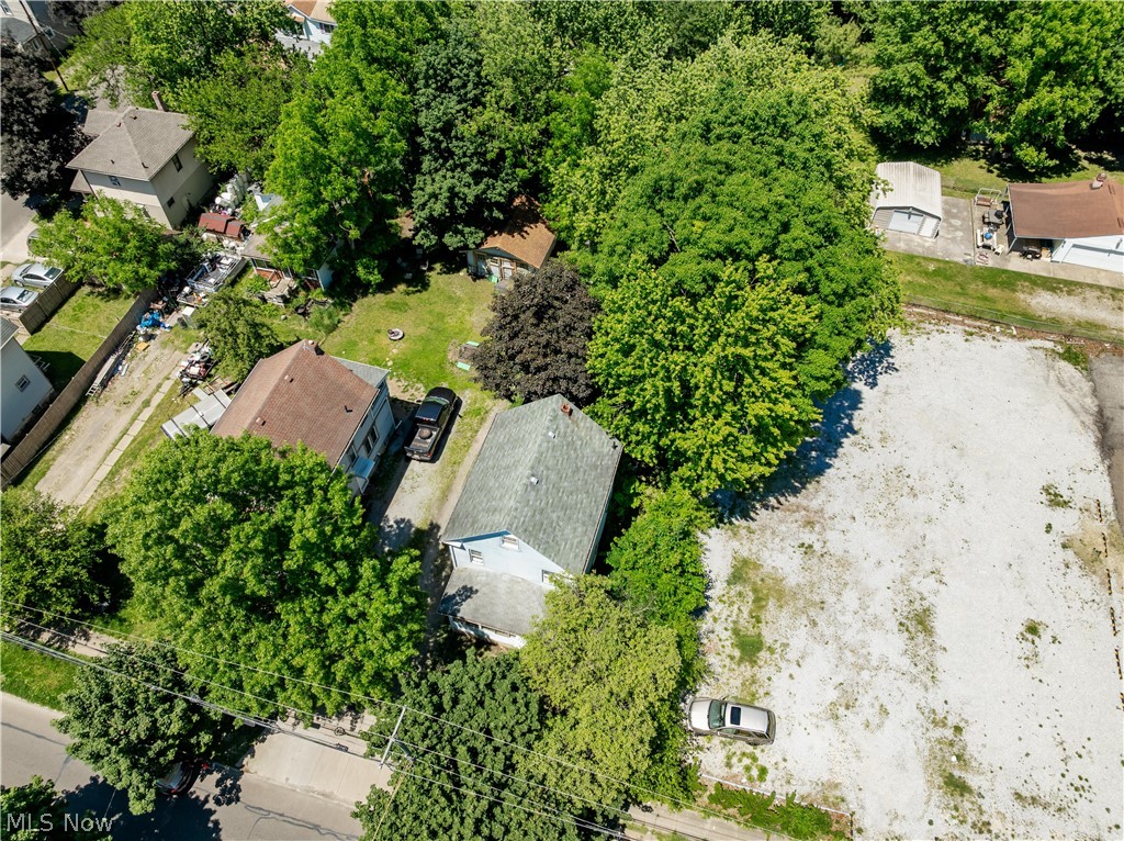 1223 W Wilbeth Road Akron OH 44314