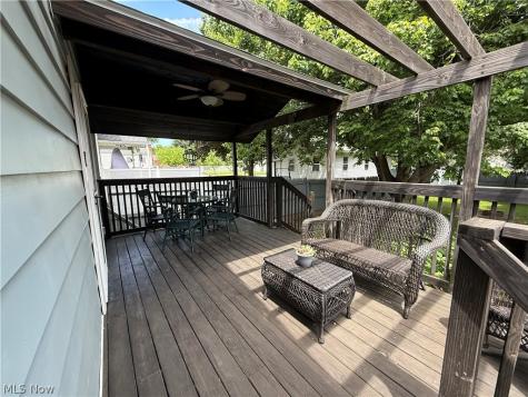 225 29th Street NW Barberton OH 44203
