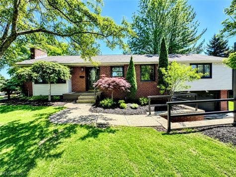 8016 Harris Drive Garrettsville OH 44231