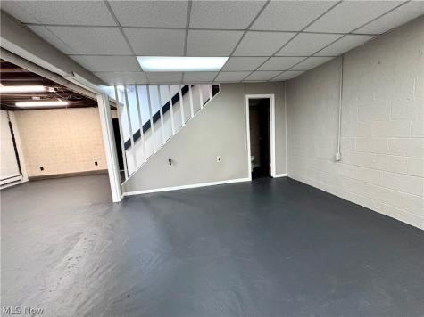 8016 Harris Drive Garrettsville OH 44231