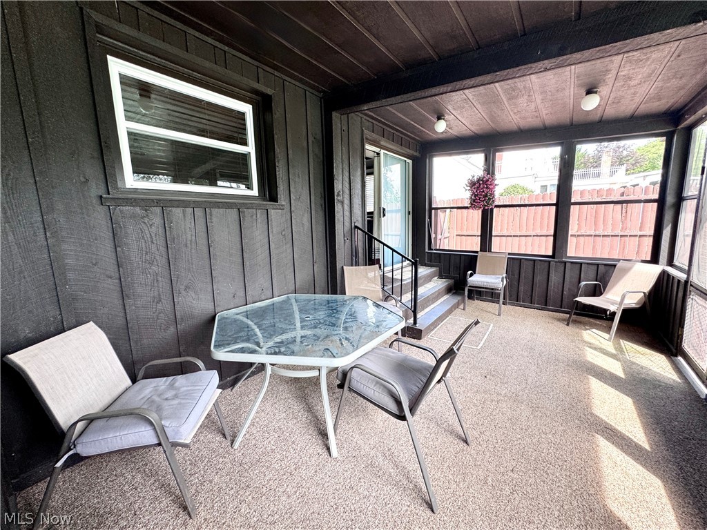 8016 Harris Drive Garrettsville OH 44231