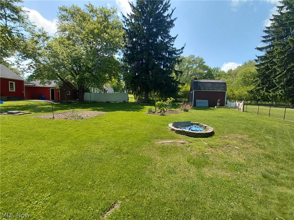 7489 Van Ness Avenue Hubbard OH 44425