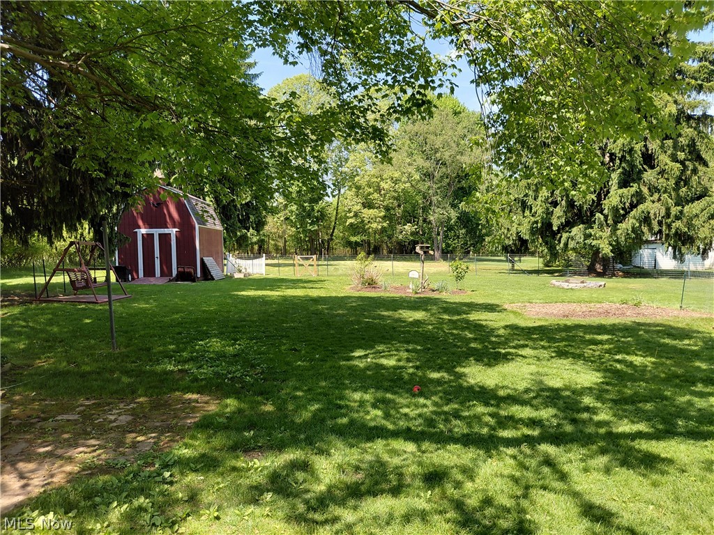 7489 Van Ness Avenue Hubbard OH 44425
