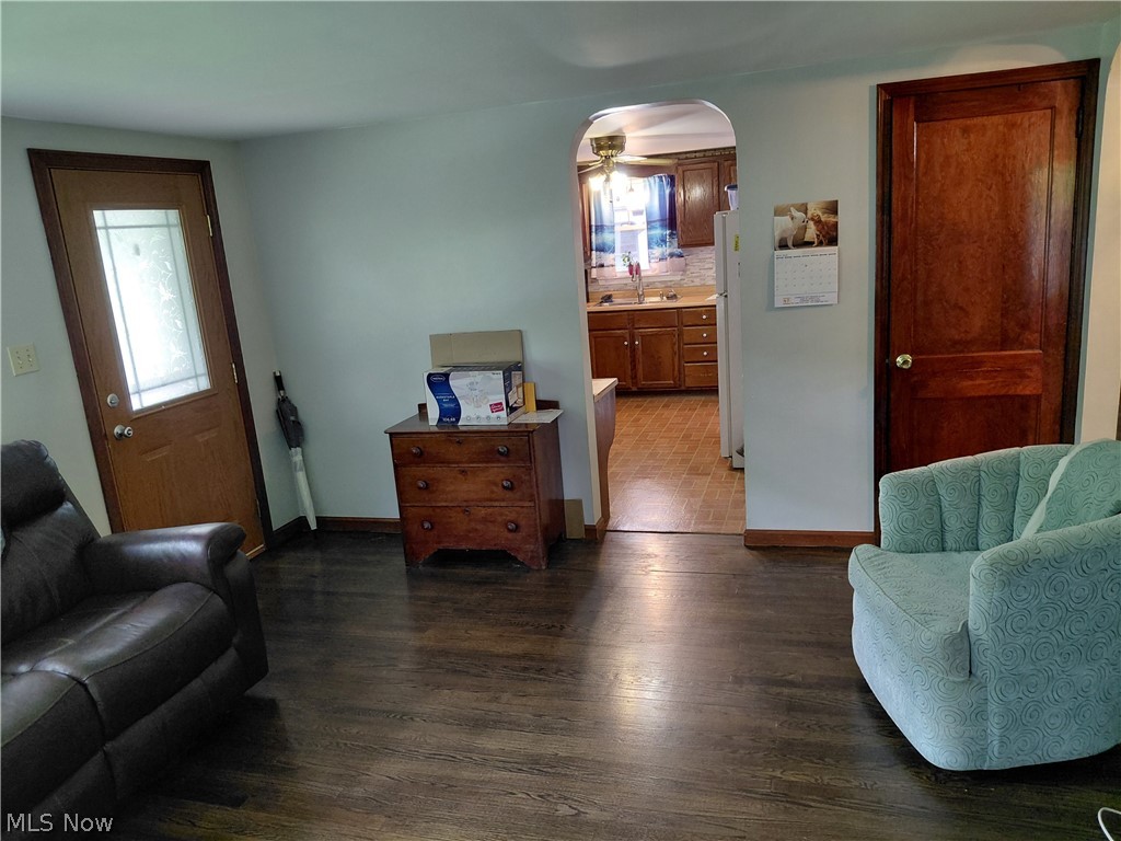 7489 Van Ness Avenue Hubbard OH 44425