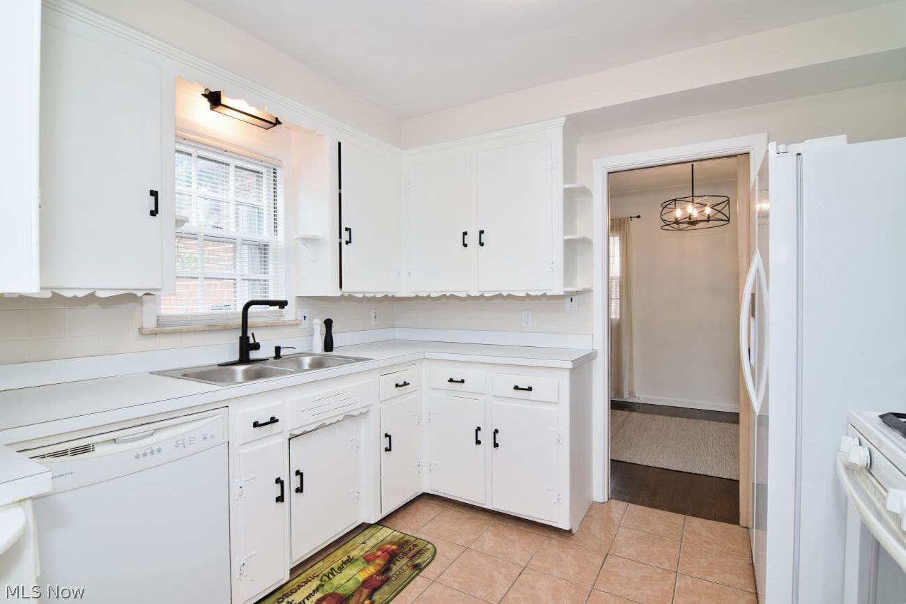 3654 Winchell Road Shaker Heights OH 44122