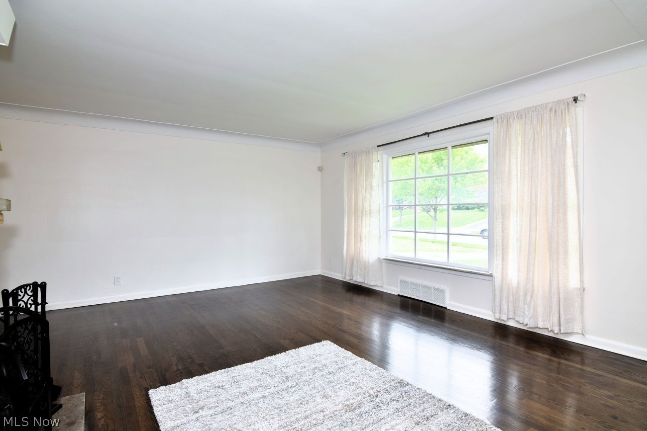 3654 Winchell Road Shaker Heights OH 44122