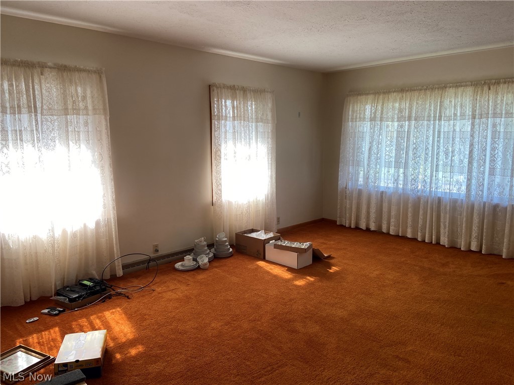 507 Wood Avenue Newcomerstown OH 43832