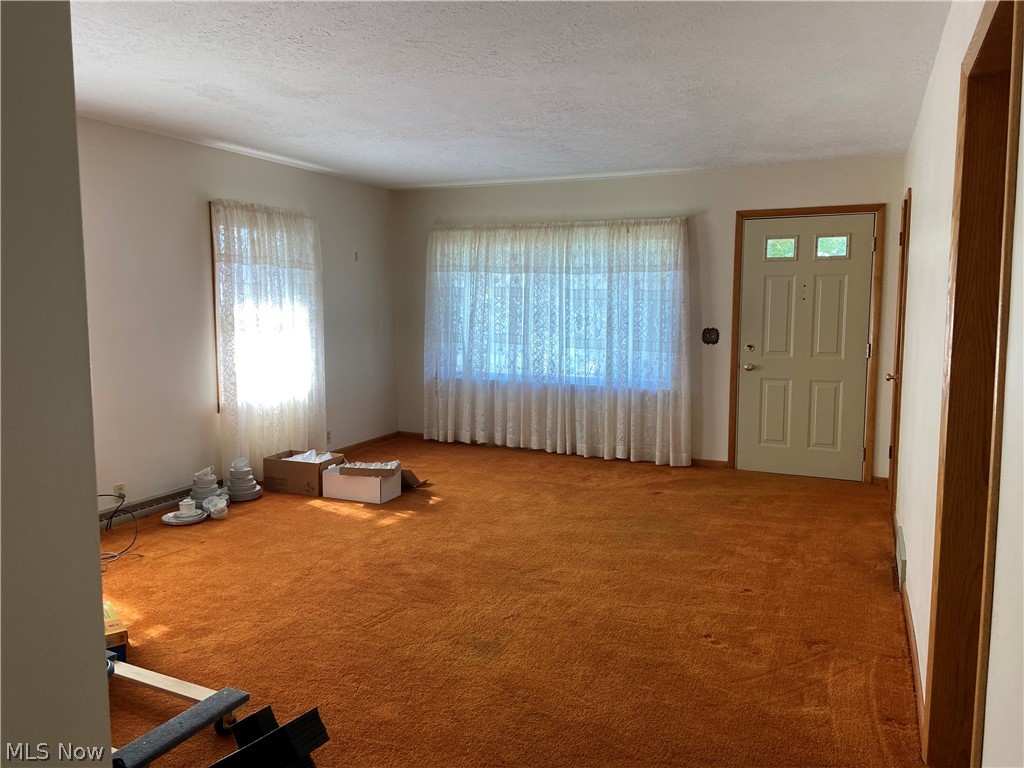 507 Wood Avenue Newcomerstown OH 43832