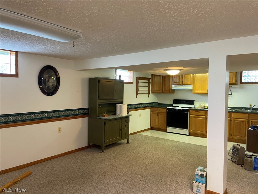 507 Wood Avenue Newcomerstown OH 43832