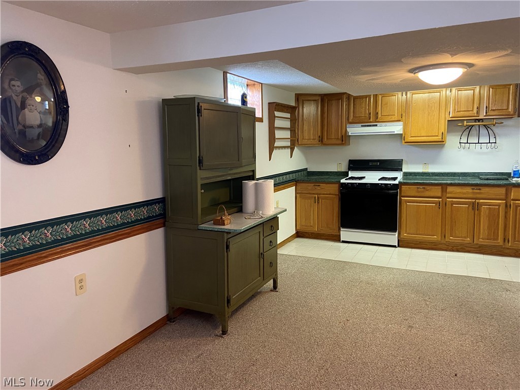 507 Wood Avenue Newcomerstown OH 43832