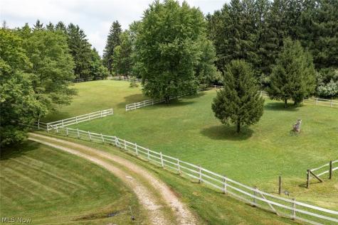 3090 Sourek Road Akron OH 44333