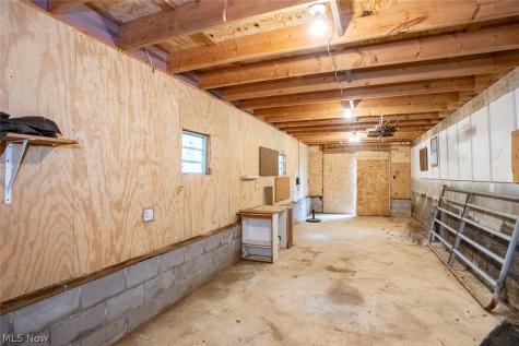 3090 Sourek Road Akron OH 44333