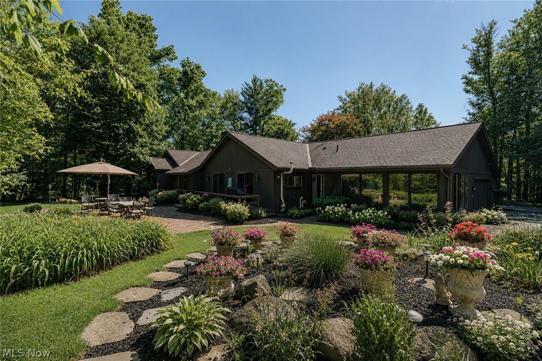 8 Louis Drive Pepper Pike OH 44124