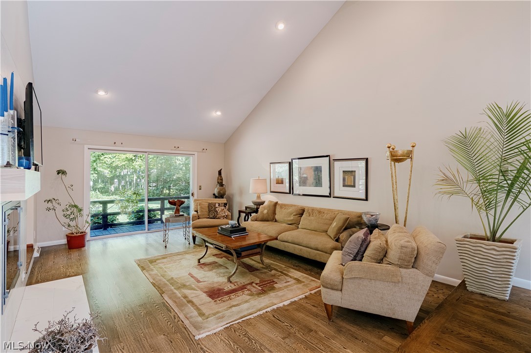 8 Louis Drive Pepper Pike OH 44124