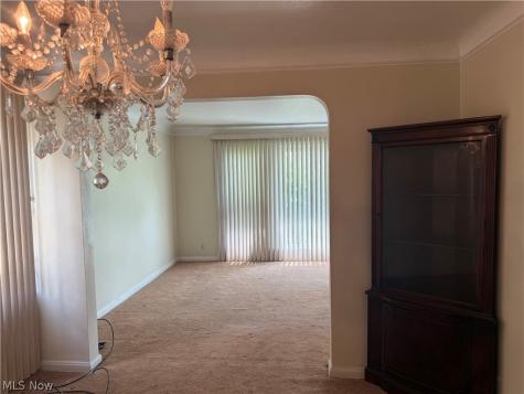 16803 Eldamere Cleveland OH 44128
