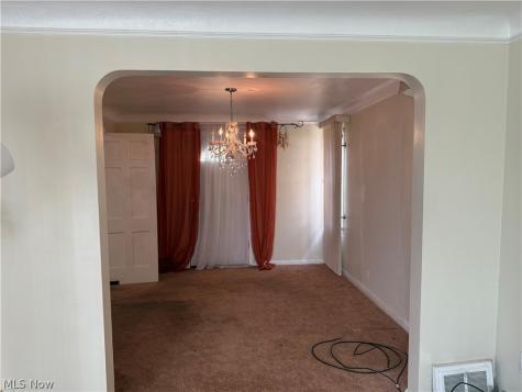 16803 Eldamere Cleveland OH 44128