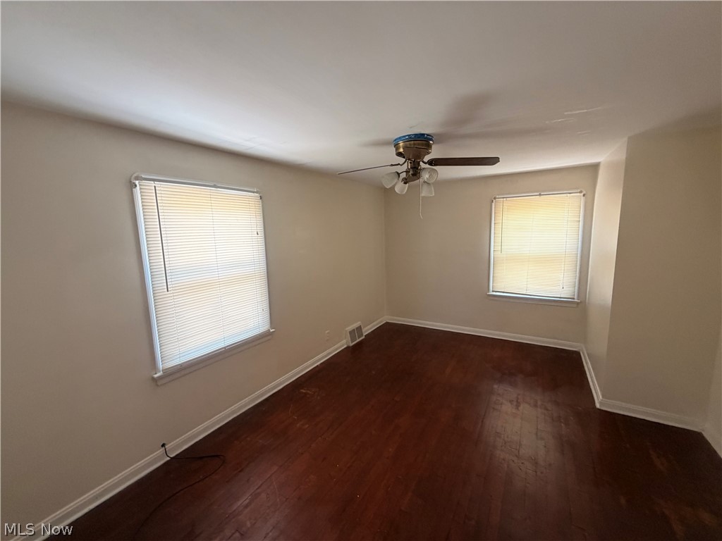 16803 Eldamere Cleveland OH 44128