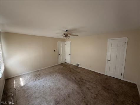 16803 Eldamere Cleveland OH 44128