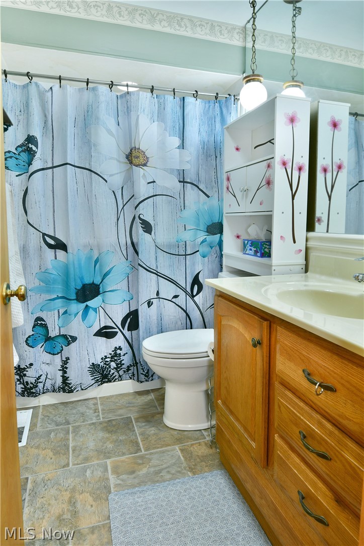 4988 State Route 46 Cortland OH 44410