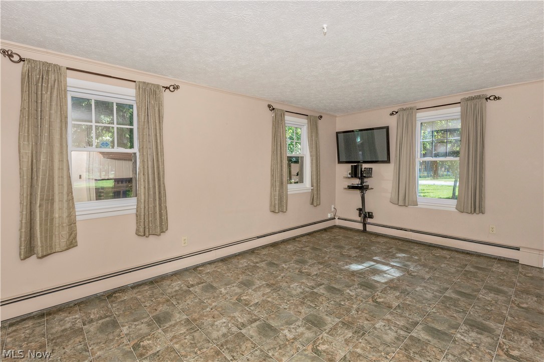 2804 Orchard Drive Willoughby Hills OH 44092