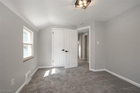 23860 Alberton Road Euclid OH 44123