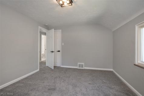 23860 Alberton Road Euclid OH 44123