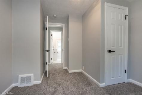 23860 Alberton Road Euclid OH 44123