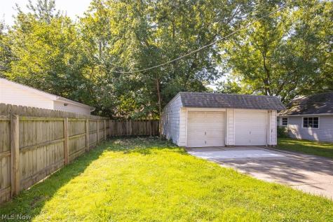 23860 Alberton Road Euclid OH 44123