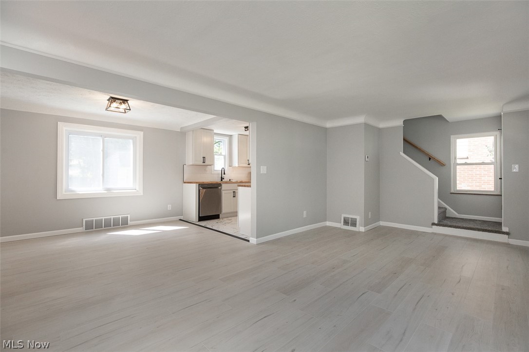 23860 Alberton Road Euclid OH 44123