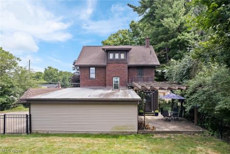 223 Glenwood Street SW North Canton OH 44720
