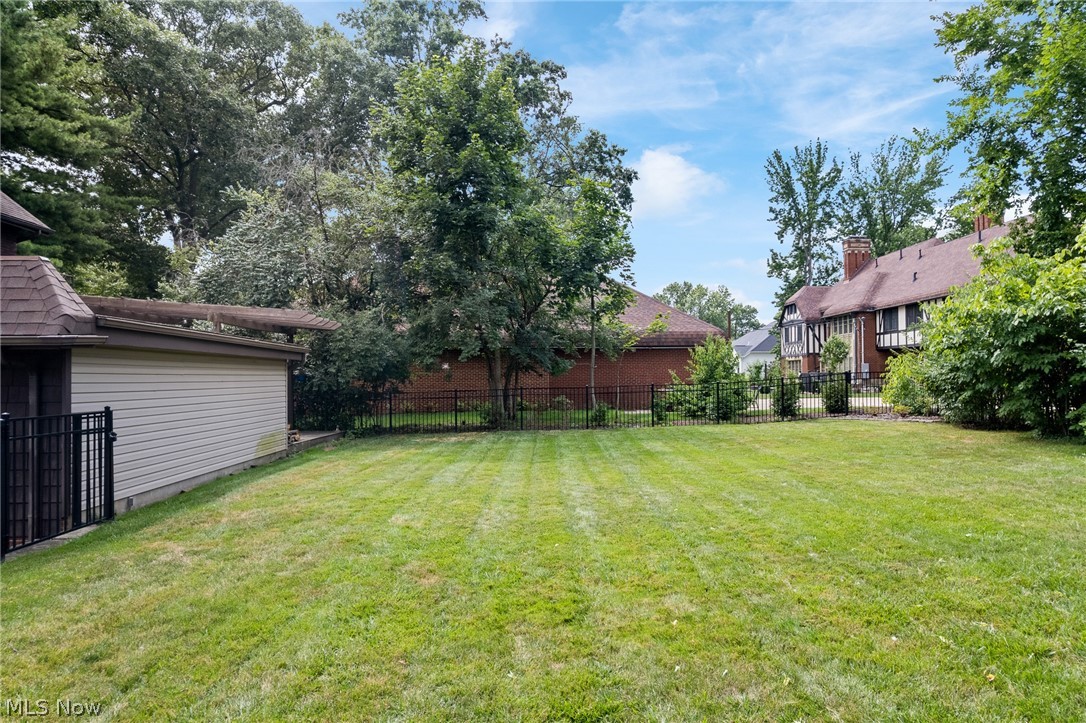 223 Glenwood Street SW North Canton OH 44720