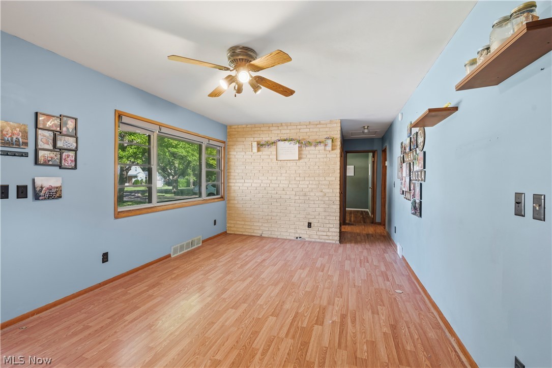 304 Howland Wilson Road NE Warren OH 44484
