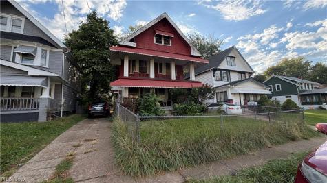 643 E 107th Street Cleveland OH 44108
