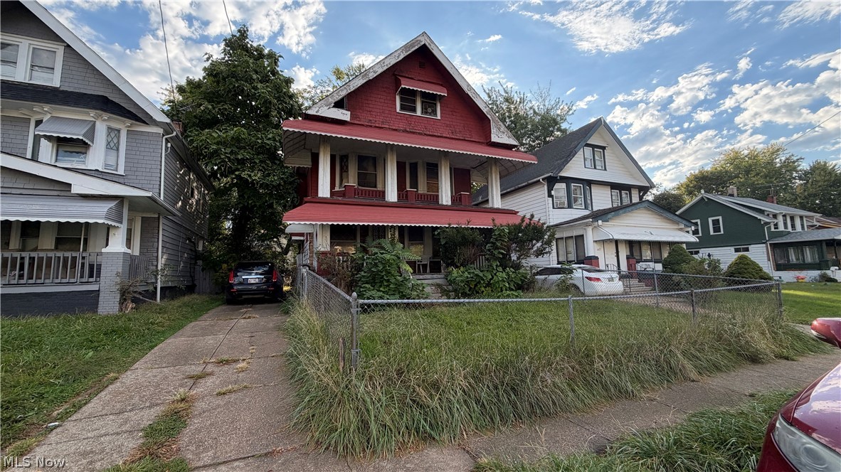 643 E 107th Street Cleveland OH 44108