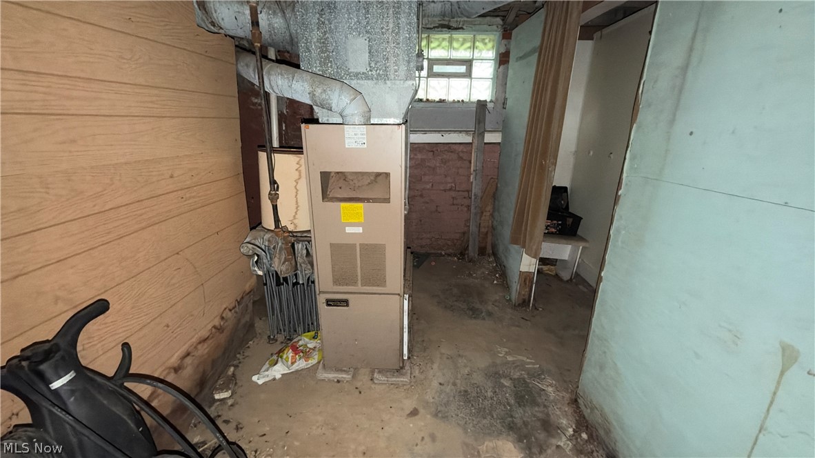 643 E 107th Street Cleveland OH 44108