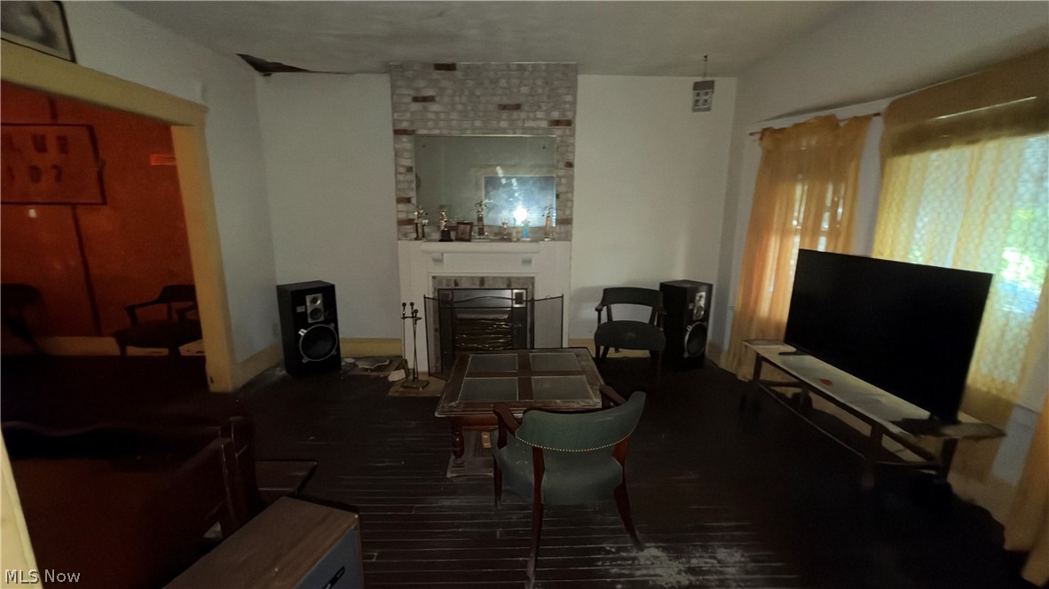 643 E 107th Street Cleveland OH 44108
