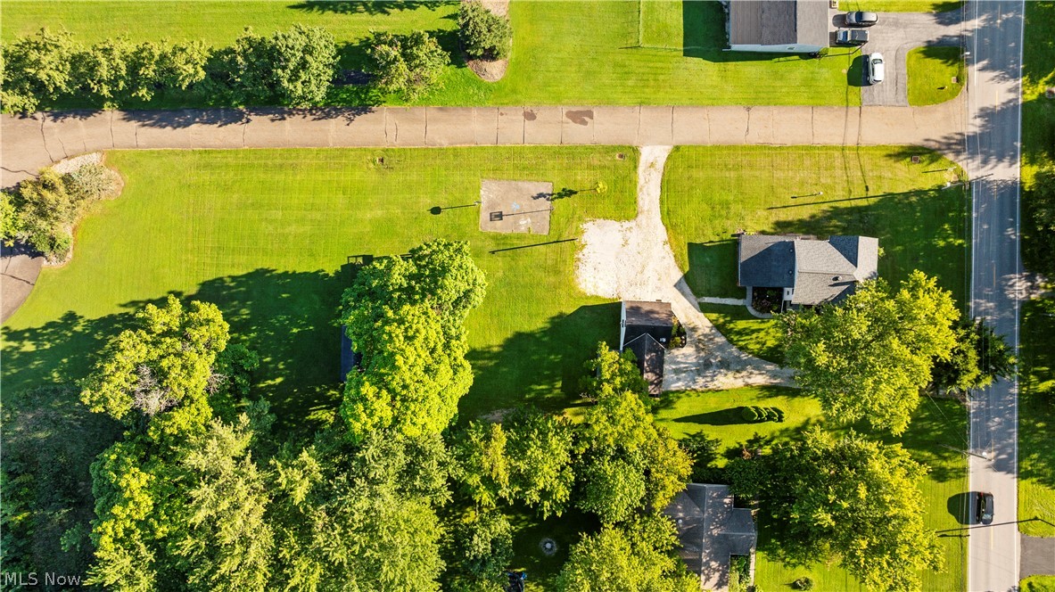 2852 North Park Ave Extension Warren OH 44481