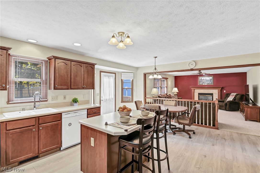 970 Scenic Lane Seven Hills OH 44131