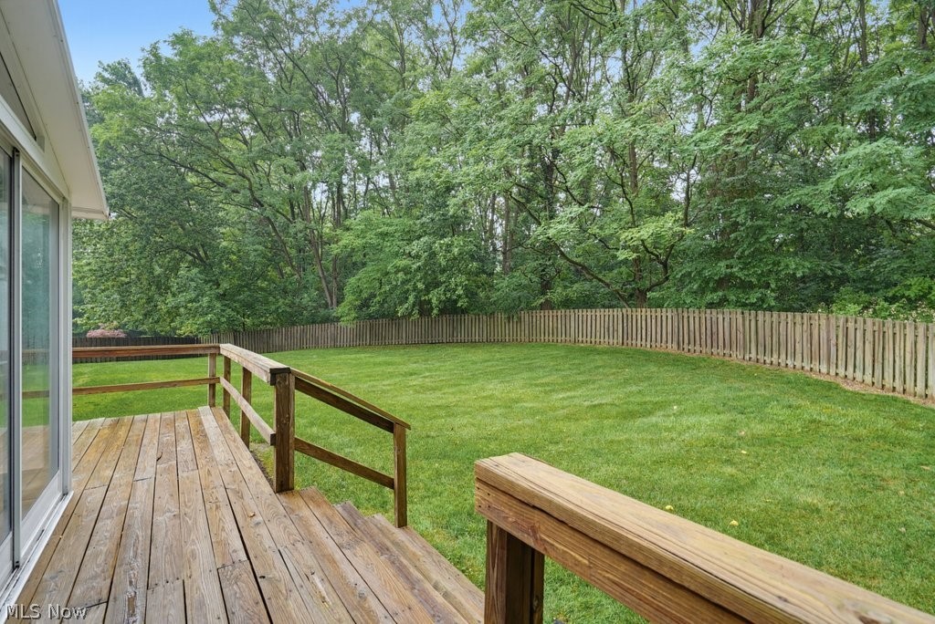 28653 Estates Court Solon OH 44139