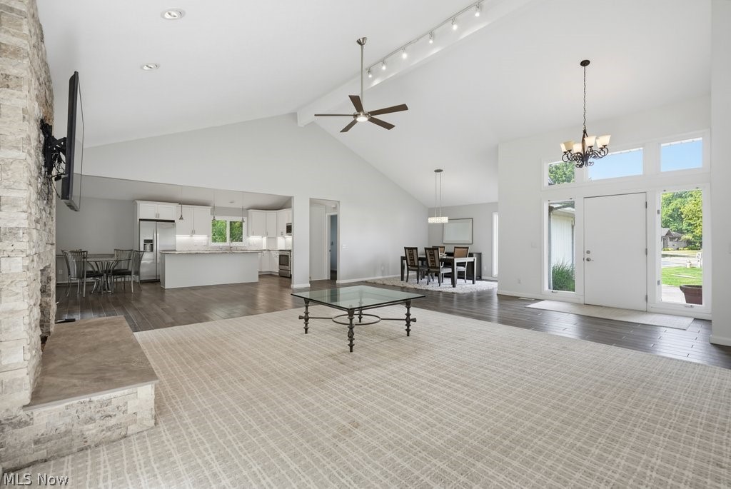 28653 Estates Court Solon OH 44139